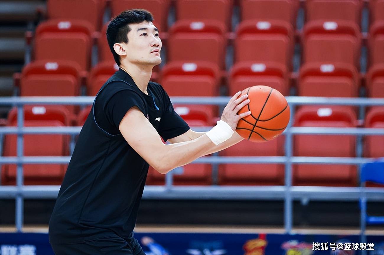 包含风云突变皇家马德里赛前更衣室发声今晨新疆广汇伤情更新，现场解说直呼：广厦男篮调整名单备战意甲的词条金年会